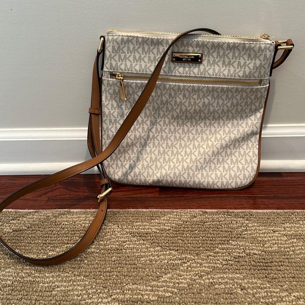 Michael Kors crossbody bag
